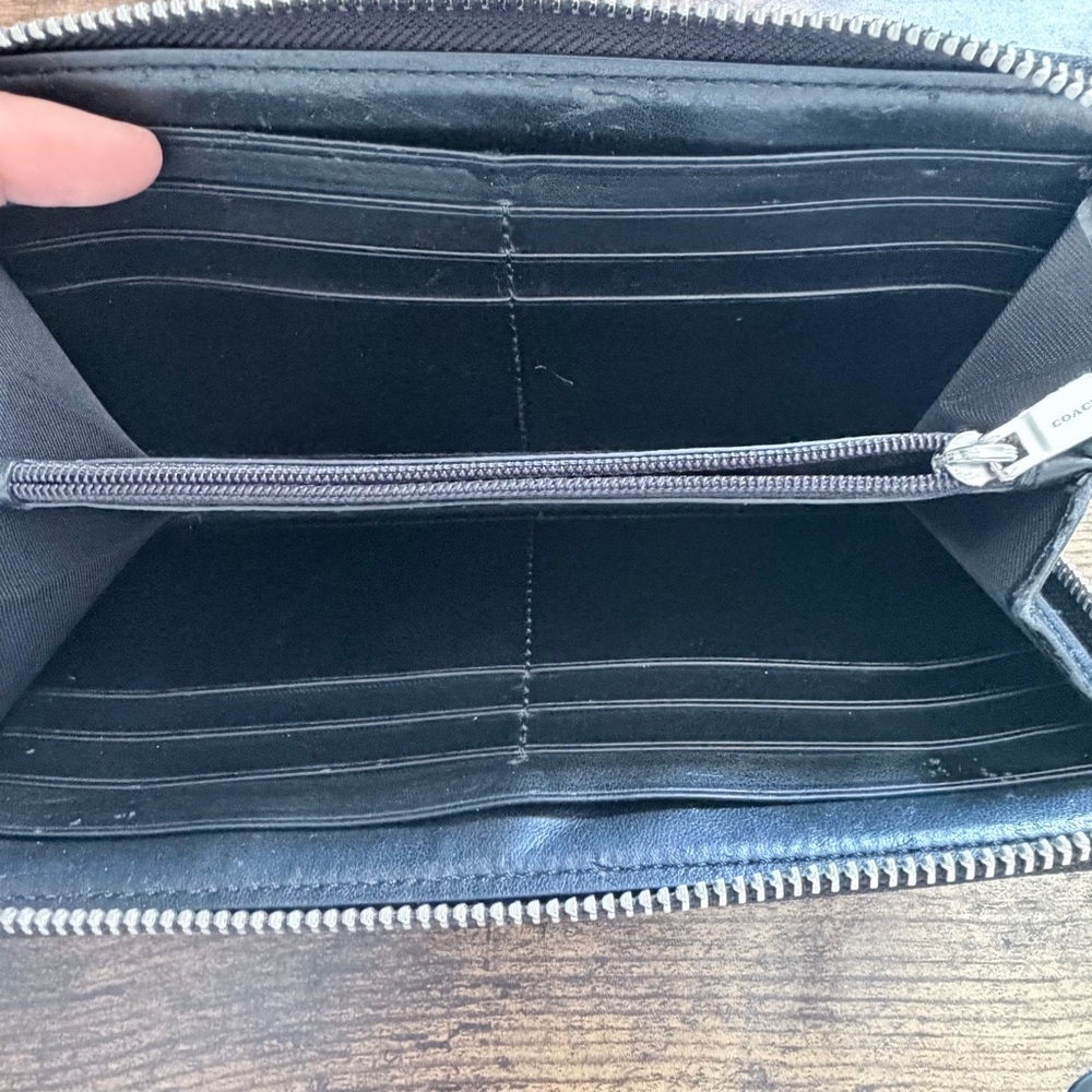 Coach Black Floral Rose Accordion Zip Wallet - Picture 4 of 9